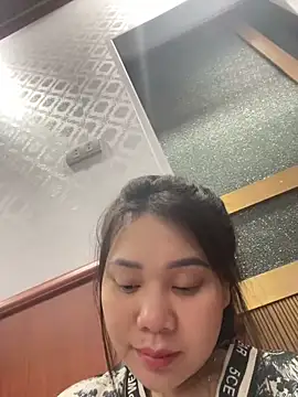 Snapshot of Chin-xinh chatting on March 29, 2026, 2:28 pm Chin-xinh online show from March 29, 2026, 2:28 pm