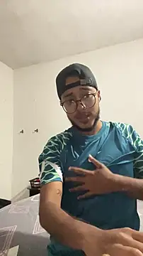 Santiago Savag online show from March 16, 2026, 2:39 am