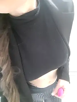 pimentinha02 online show from May 30, 2026, 6:27 pm