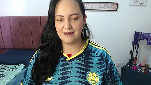Veroniicabbw  online show from June 23, 2026, 12:58 pm