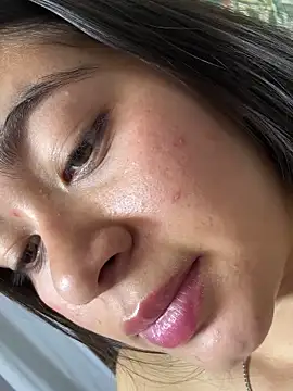 Kloe 00 online show from March 16, 2026, 5:44 am