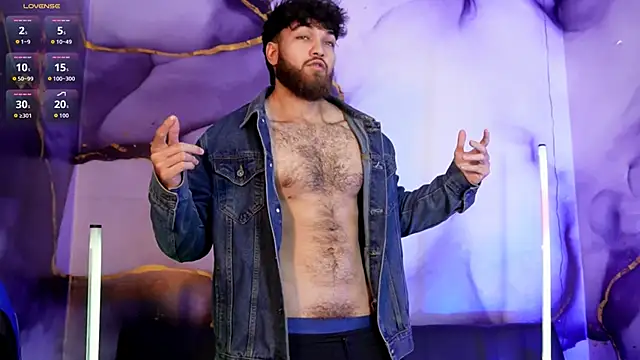 Oliver Dallas1 online show from May 5, 2026, 5:04 am