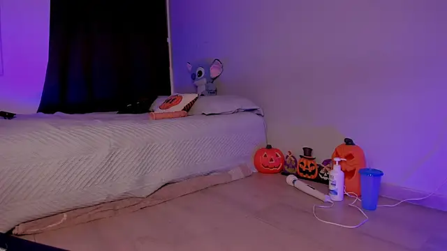 Snapshot of kristy_bennet chatting on October 18, 2025, 3:20 am kristy bennet online show from October 18, 2025, 3:20 am