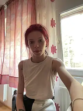 DeeaFoxy online show from March 15, 2026, 2:45 pm