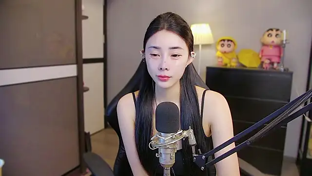 XiaoYuBao- online show from July 18, 2026, 4:11 pm