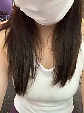Snapshot of zhizhibaobei chatting on June 11, 2026, 12:32 am zhizhibaobei online show from June 11, 2026, 12:32 am