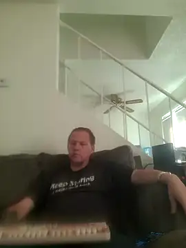 Snapshot of yourMasterisBored chatting on June 16, 2026, 1:47 pm yourMasterisBored online show from June 16, 2026, 1:47 pm