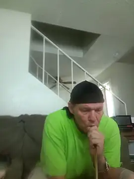 Snapshot of yourMasterisBored chatting on June 19, 2026, 11:30 pm yourMasterisBored online show from June 19, 2026, 11:30 pm