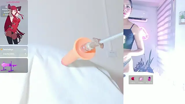 Snapshot of Bella_Donne_ chatting on May 14, 2026, 5:09 pm Bella Donne online show from May 14, 2026, 5:09 pm