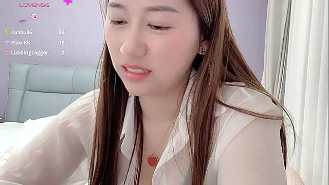 yao-yao-8726 online show from March 24, 2026, 5:18 pm