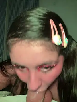Maggie 69 online show from May 22, 2026, 2:51 am