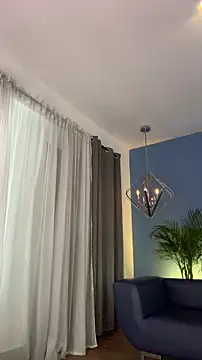 Liana Fem  online show from June 3, 2026, 12:08 pm