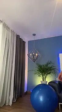Liana Fem  online show from June 5, 2026, 12:55 pm