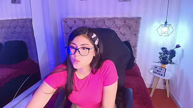 Snapshot of Aleksa_way chatting on May 19, 2026, 2:45 pm Aleksa way online show from May 19, 2026, 2:45 pm