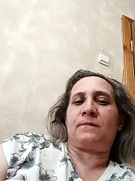 Snapshot of KatieLove133 chatting on August 3, 2026, 4:00 pm KatieLove133 online show from August 3, 2026, 4:00 pm