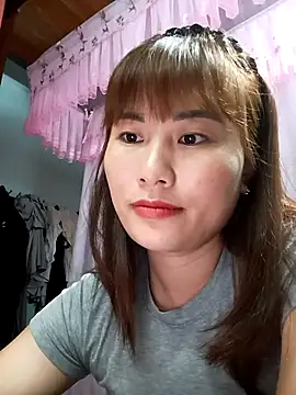 Snapshot of Lucxy-ki6 chatting on May 3, 2026, 7:47 am Lucxy-ki6 online show from May 3, 2026, 7:47 am