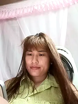 Snapshot of Lucxy-ki6 chatting on June 16, 2026, 1:25 pm Lucxy-ki6 online show from June 16, 2026, 1:25 pm
