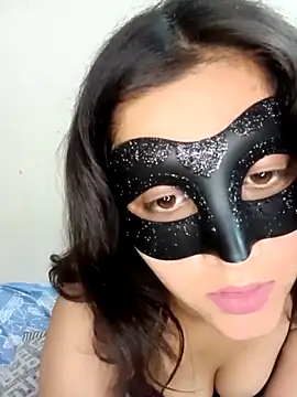 Hottymahi7 online show from May 31, 2026, 6:09 pm