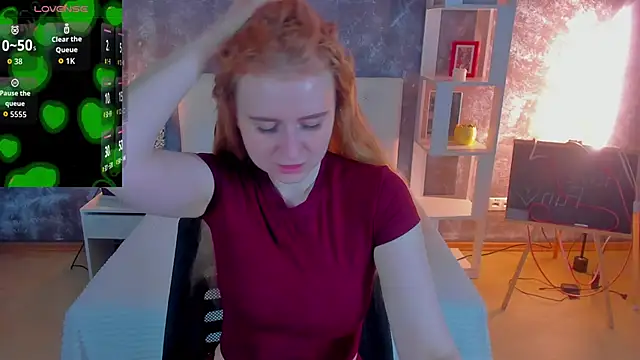 Snapshot of Shiny_Liss chatting on June 3, 2026, 1:41 am Shiny Liss online show from June 3, 2026, 1:41 am