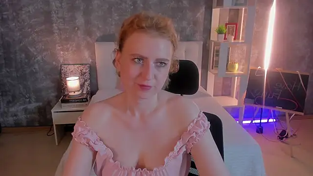 Snapshot of Shiny_Liss chatting on June 29, 2026, 1:34 am Shiny Liss online show from June 29, 2026, 1:34 am