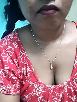 hotmiki online show from July 11, 2026, 6:32 pm