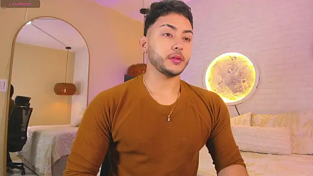 Dylan vega01 online show from March 16, 2026, 11:47 am