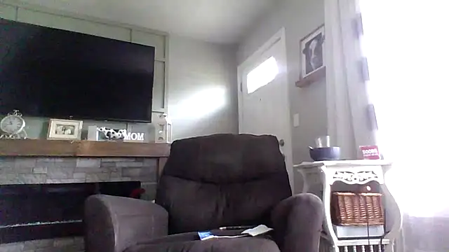Snapshot of Matthewissexy25 chatting on June 19, 2026, 2:43 pm Matthewissexy25 online show from June 19, 2026, 2:43 pm