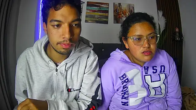 naughtycouplex  online show from April 9, 2026, 1:38 am