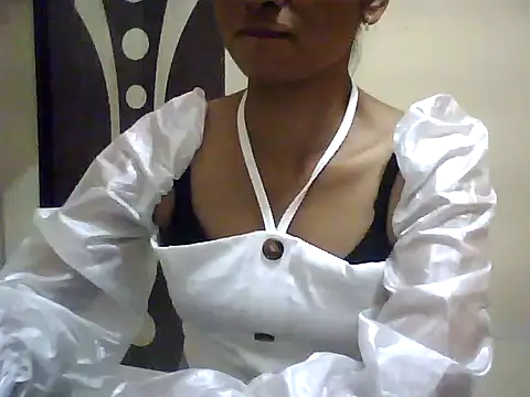 Sonam1186 online show from April 19, 2026, 8:33 pm