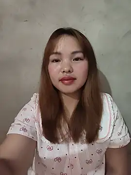 Mina xYx online show from June 7, 2026, 1:32 am