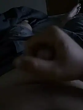 bobbysbone online show from April 7, 2026, 3:51 am