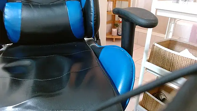 CptDarling online show from April 30, 2026, 7:36 am