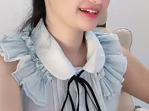 AmyLinee 1 online show from June 9, 2026, 3:40 am