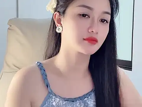 AmyLinee 1 online show from July 10, 2026, 7:12 am