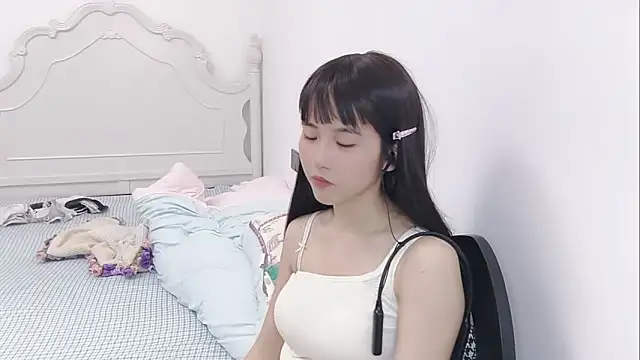 MIAOMIAO-666 online show from April 19, 2026, 11:42 am