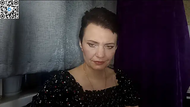 Snapshot of HotMamaQueen234 chatting on May 16, 2026, 7:34 pm HotMamaQueen234 online show from May 16, 2026, 7:34 pm