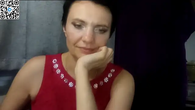 Snapshot of HotMamaQueen234 chatting on June 11, 2026, 11:25 pm HotMamaQueen234 online show from June 11, 2026, 11:25 pm