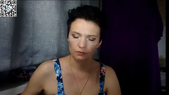 Snapshot of HotMamaQueen234 chatting on June 22, 2026, 7:33 pm HotMamaQueen234 online show from June 22, 2026, 7:33 pm