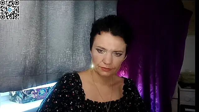 Snapshot of HotMamaQueen234 chatting on June 23, 2026, 11:52 am HotMamaQueen234 online show from June 23, 2026, 11:52 am