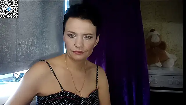 Snapshot of HotMamaQueen234 chatting on June 30, 2026, 11:22 am HotMamaQueen234 online show from June 30, 2026, 11:22 am
