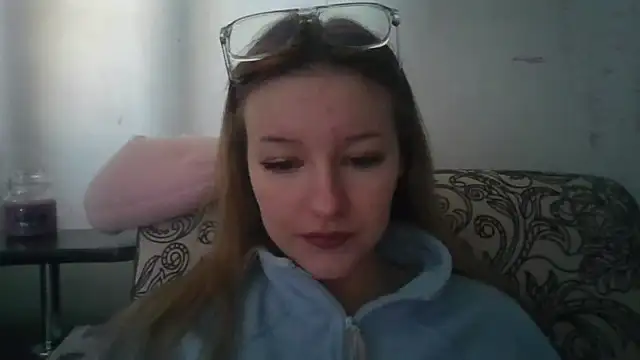 PetaWane online show from May 3, 2026, 5:24 am