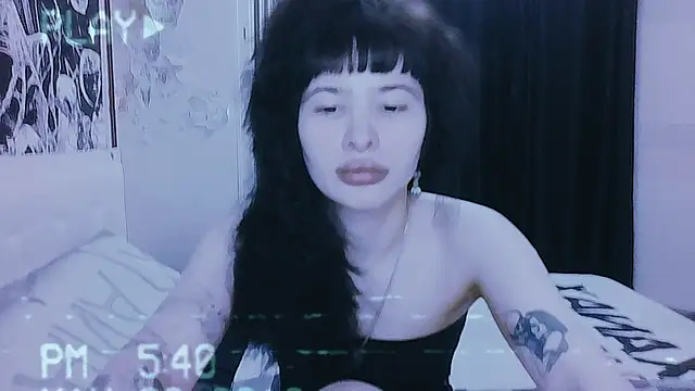 Snapshot of AllisonDeetz chatting on July 8, 2026, 4:33 pm AllisonDeetz online show from July 8, 2026, 4:33 pm