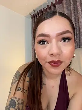 Snapshot of alana_gv chatting on June 17, 2026, 12:50 pm alana gv online show from June 17, 2026, 12:50 pm