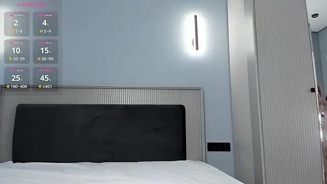 lexy min online show from March 19, 2026, 3:54 am