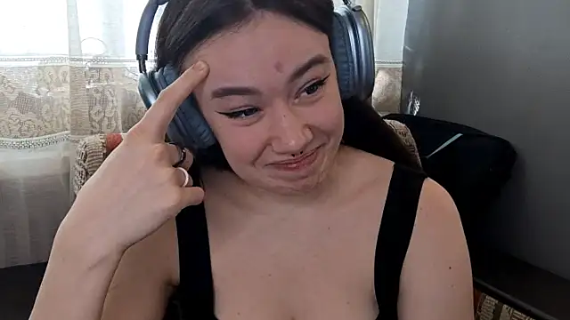 Dela Verualtys online show from March 18, 2026, 8:17 am