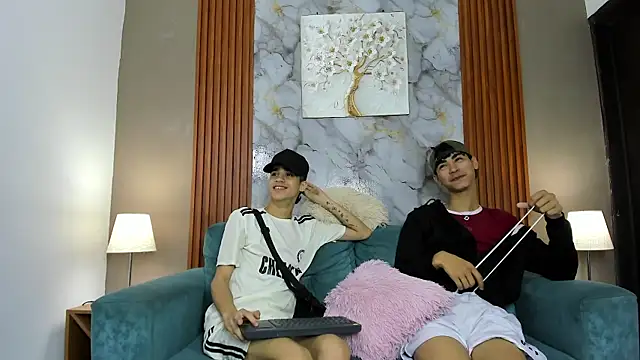 Snapshot of NAUGHTY_BOYS1 chatting on March 31, 2026, 7:25 pm NAUGHTY BOYS1 online show from March 31, 2026, 7:25 pm