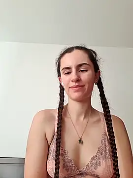starlight mo online show from June 4, 2026, 4:02 pm