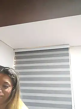 Snapshot of Melisa_14 chatting on May 21, 2026, 1:40 pm Melisa 14 online show from May 21, 2026, 1:40 pm