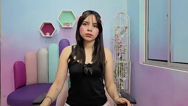 Snapshot of Isaa_Skinny chatting on June 11, 2026, 3:59 am Isaa Skinny online show from June 11, 2026, 3:59 am
