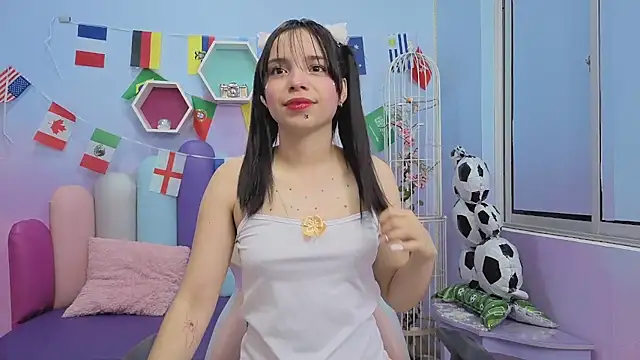 Isaa Skinny online show from June 23, 2026, 3:48 am